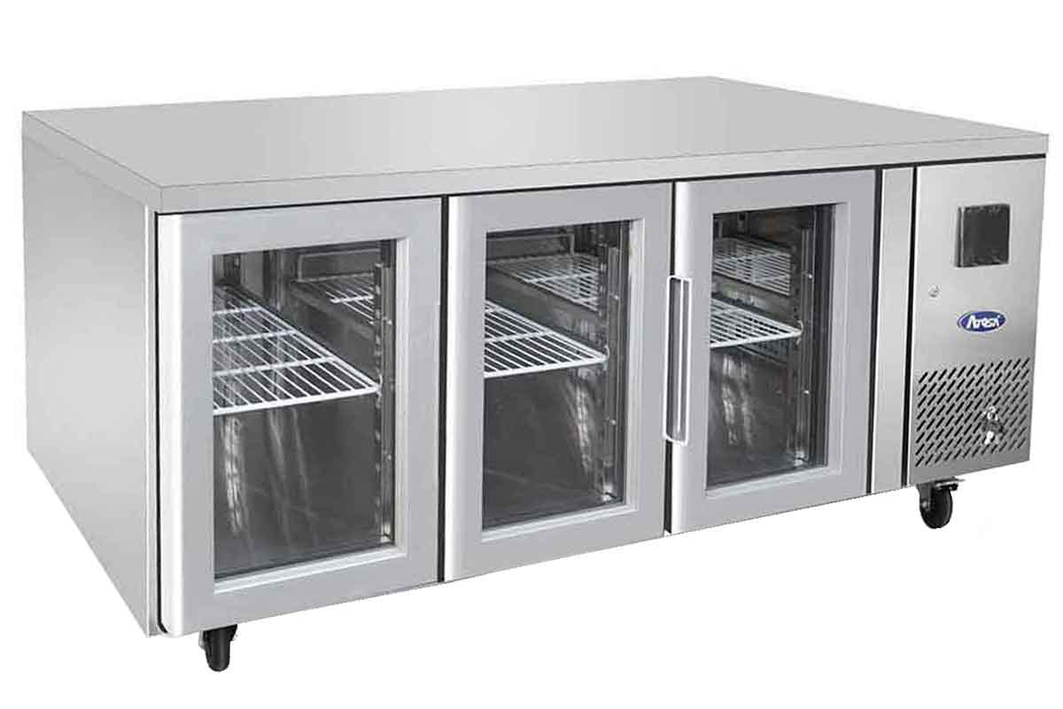 Table Réfrigérée Positive Vitrée GN1/1 - 3 Portes - 420 L