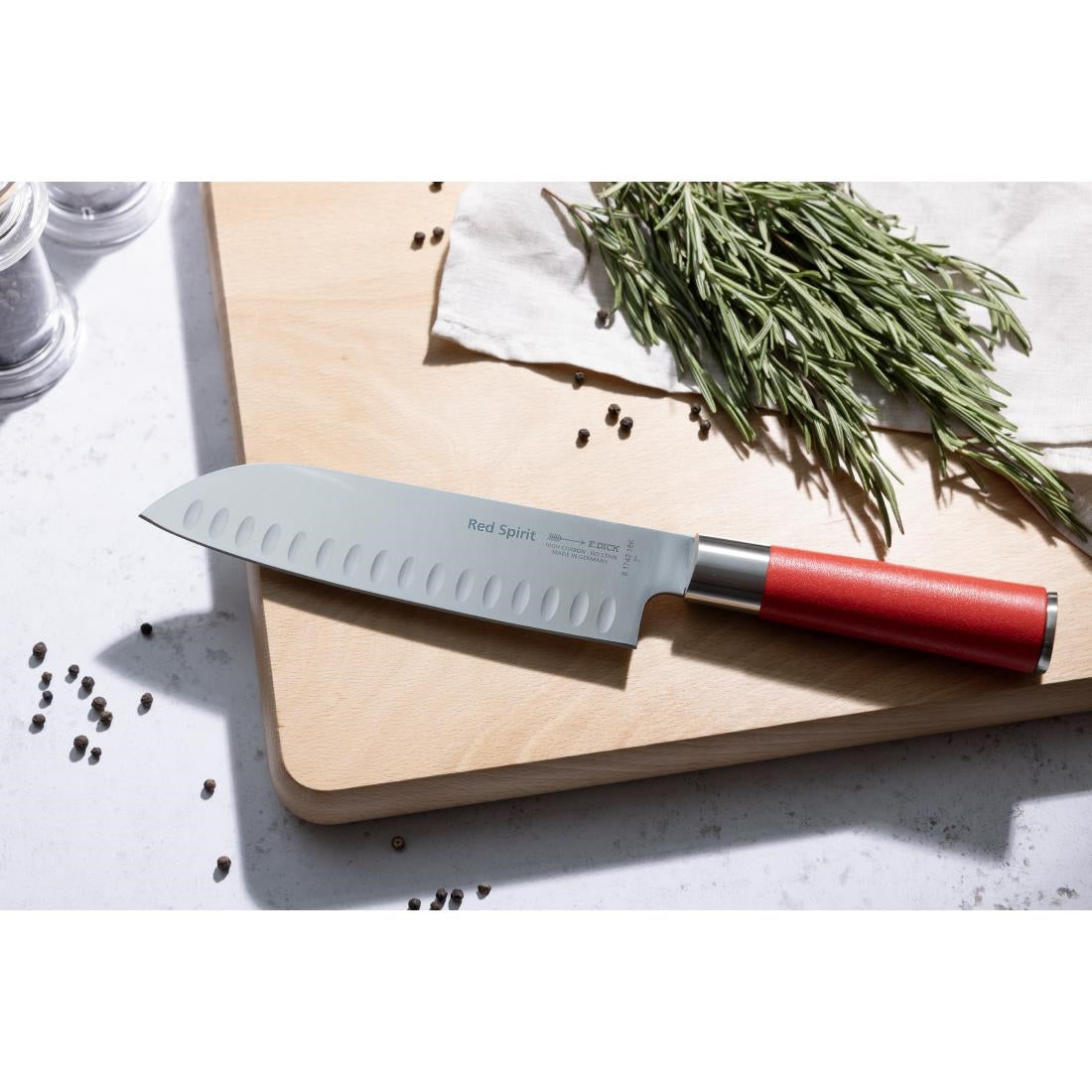 Couteau Santoku alvéolé Dick Red Spirit 180mm - Dick - GH292