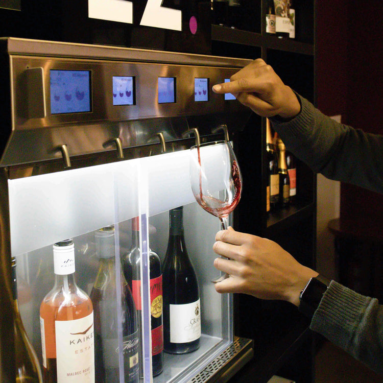 Distributeur de vin