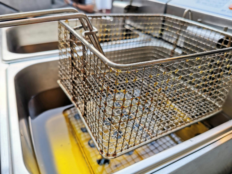 Friteuse sur coffre