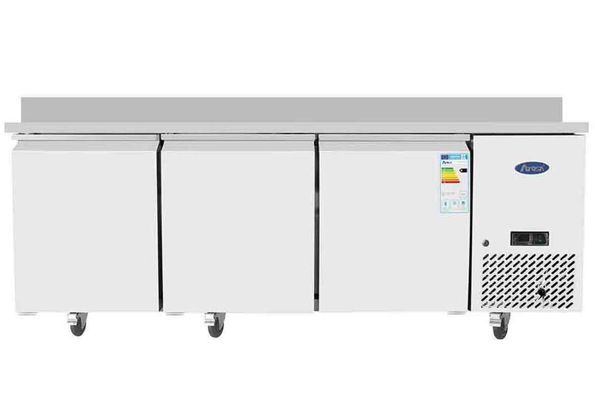 Table Réfrigérée Positive 400×600 avec Dosseret - 3 Portes - 550 L