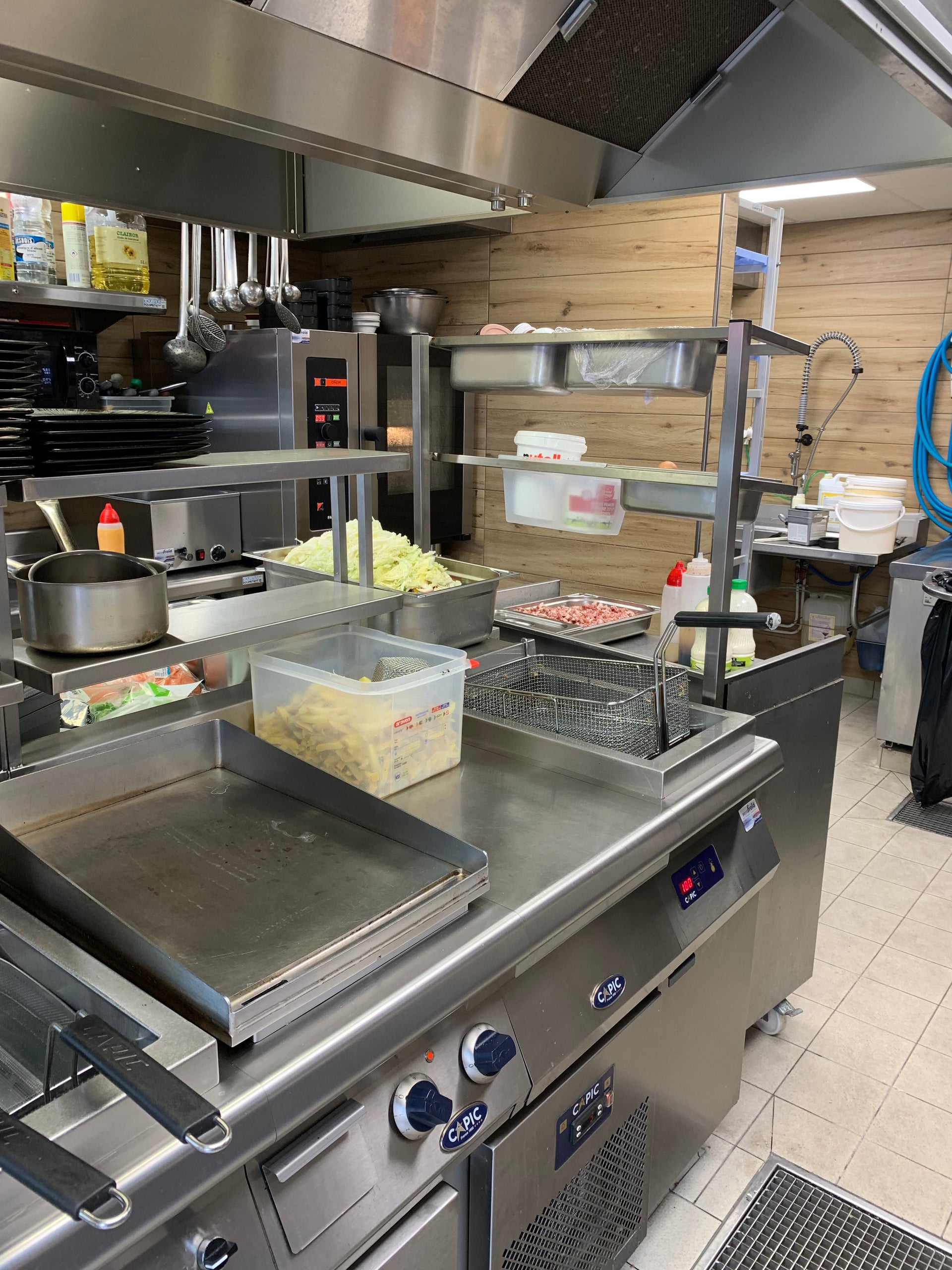 Votre cuisine pro, équipée en moins d’une semaine.