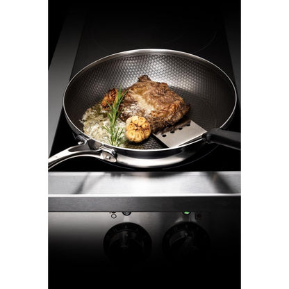 Sauteuse en inox avec revêtement Tri-Shield Vogue 24cm - Vogue - GP188