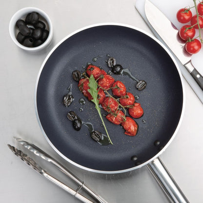 Poêle antiadhésive induction Vogue Teflon Platinum Plus 280mm - Vogue - CB902