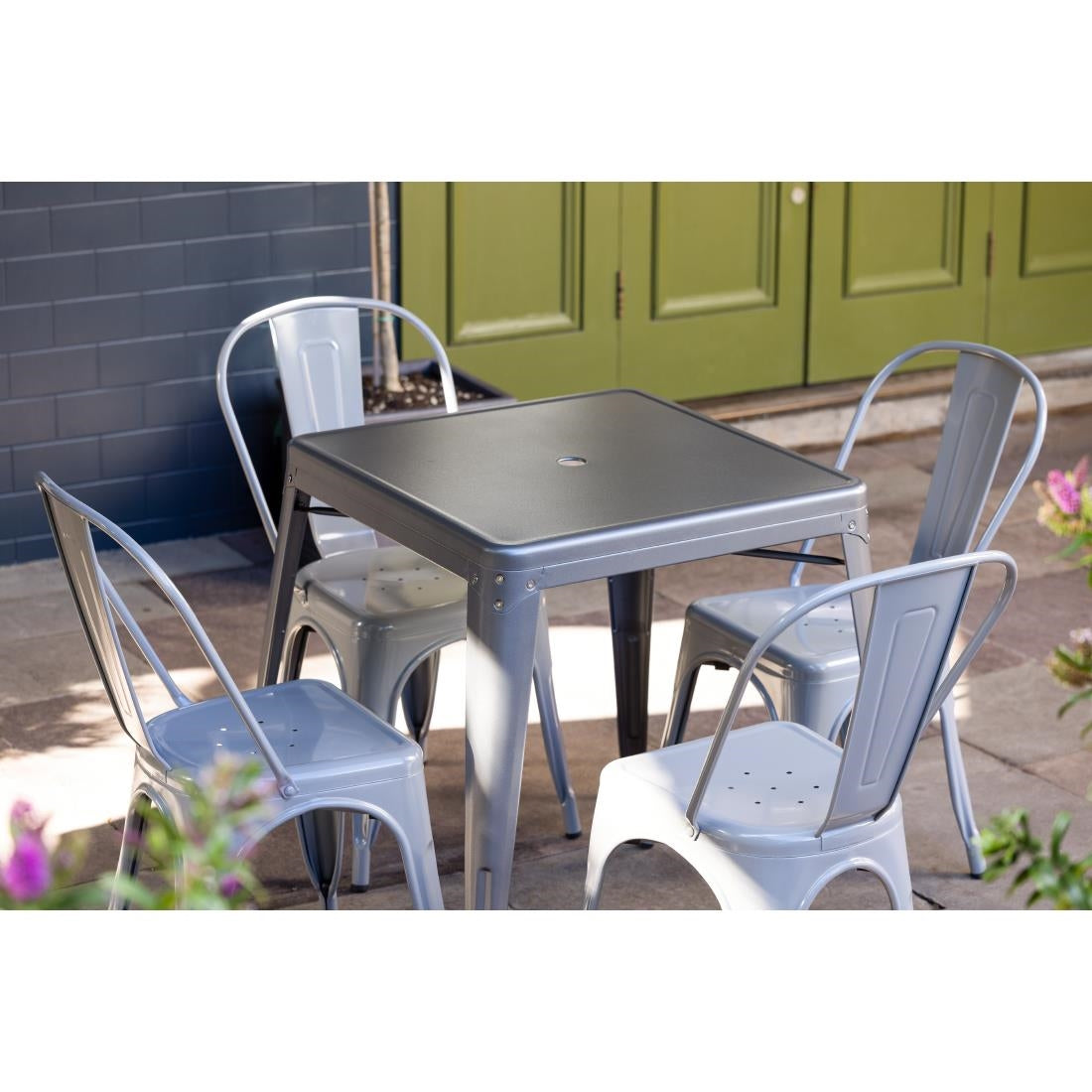 Table carrée en acier gris métallisé Bolero Bistro 668mm - Bolero - DM904