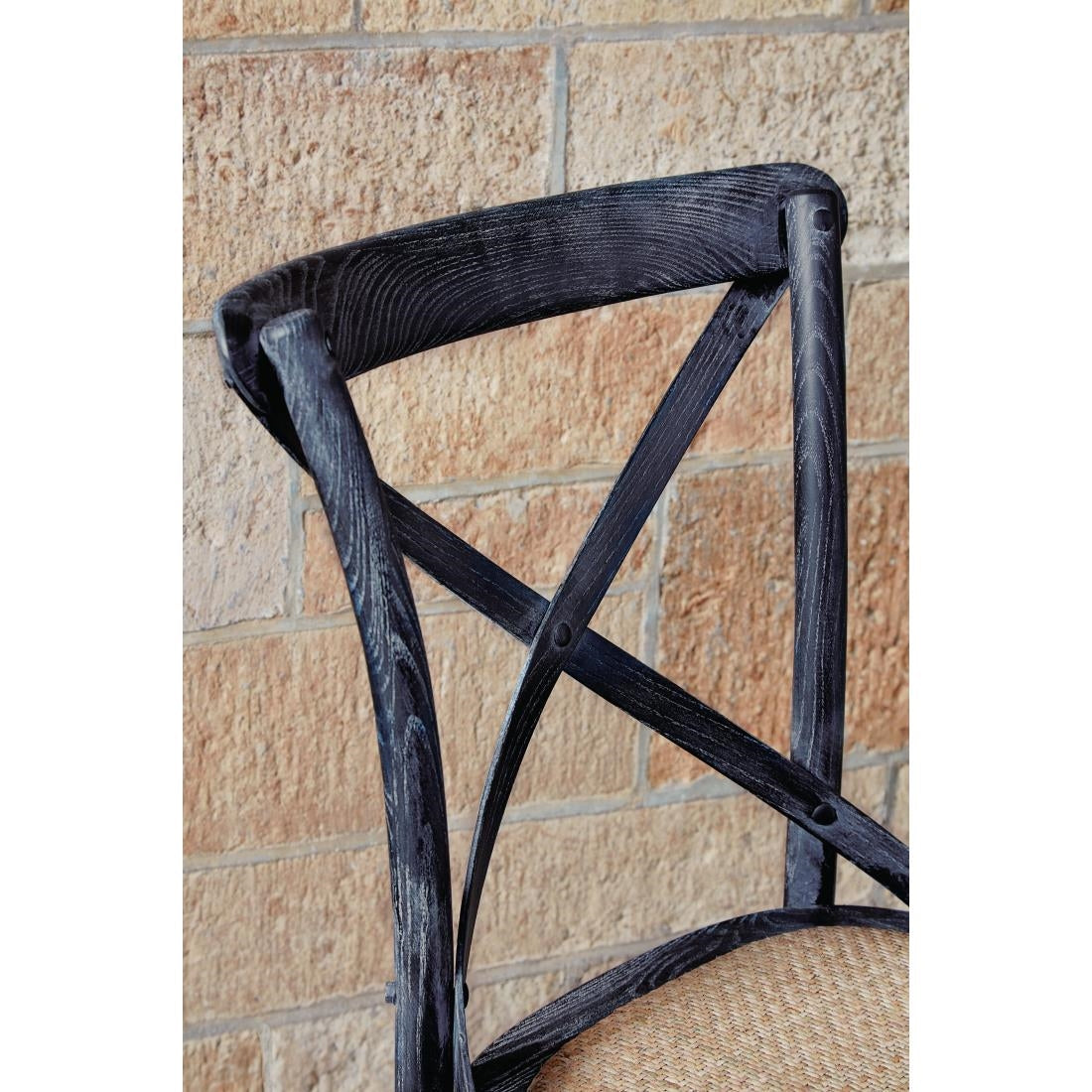 Chaises en bois patiné avec dossier croisé Bolero noires (lot de 2) - Bolero - GG654