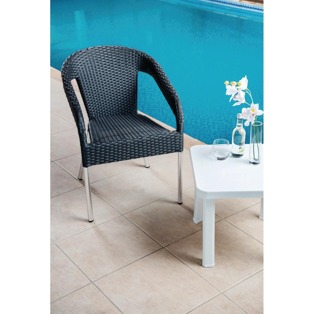 Fauteuils enveloppants bistro en rotin PE anthracite Bolero (lot de 4) - Bolero - CG223