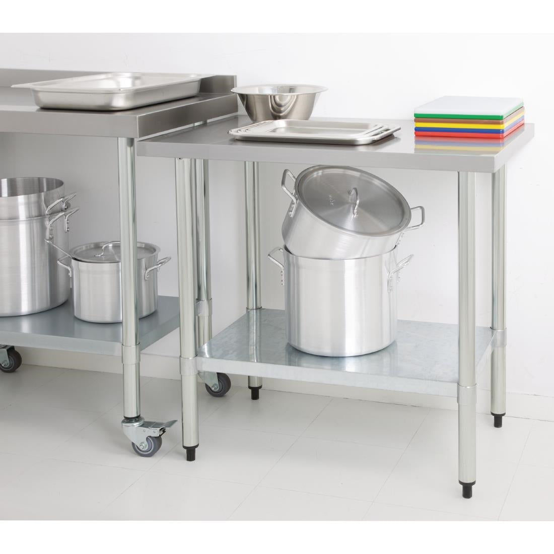 Table en acier inoxydable sans rebord Vogue 600 x 700mm - Vogue - GJ500