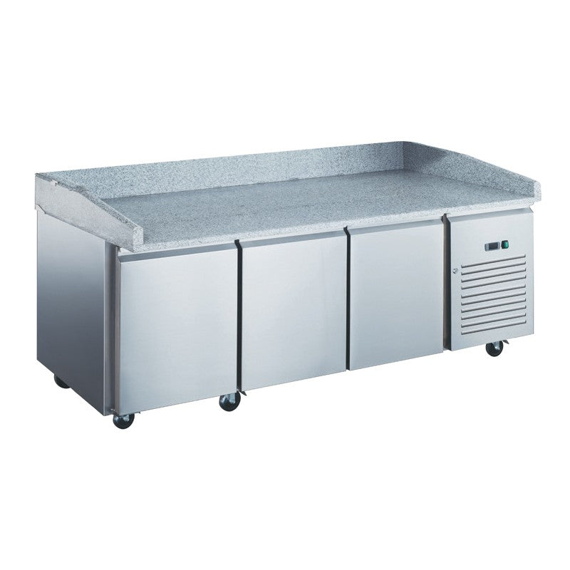 Table à pizza réfrigérée positive en inox avec évaporateur ventilé - 3 portes - 580 litres - Furnotel