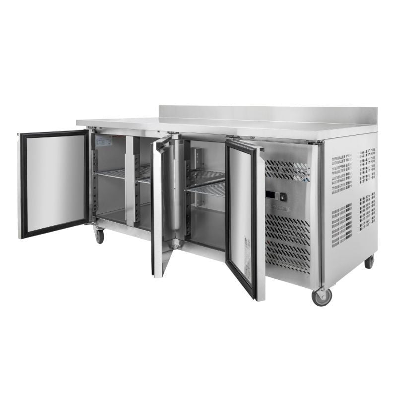 Table Réfrigérée 3 Portes GN1/1 - Profondeur 700 avec Dosseret - vue 2