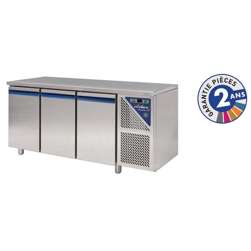 Table réfrigérée positive 0/+10°C - 460 L - 3 portes - Groupe logé - Dalmec