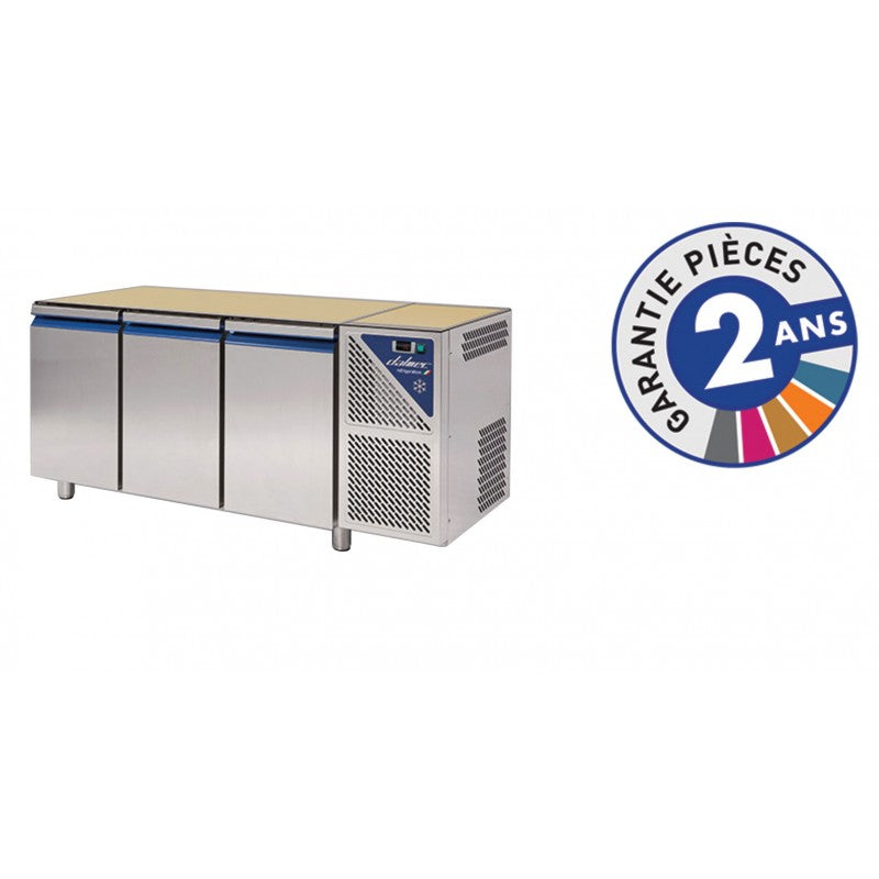 Table réfrigérée positive 0/+10°C - 460 L - 3 portes - Sans dessus - Sans groupe logé - Dalmec